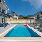 Bahar Lux Oludeniz Villa Fethiye
